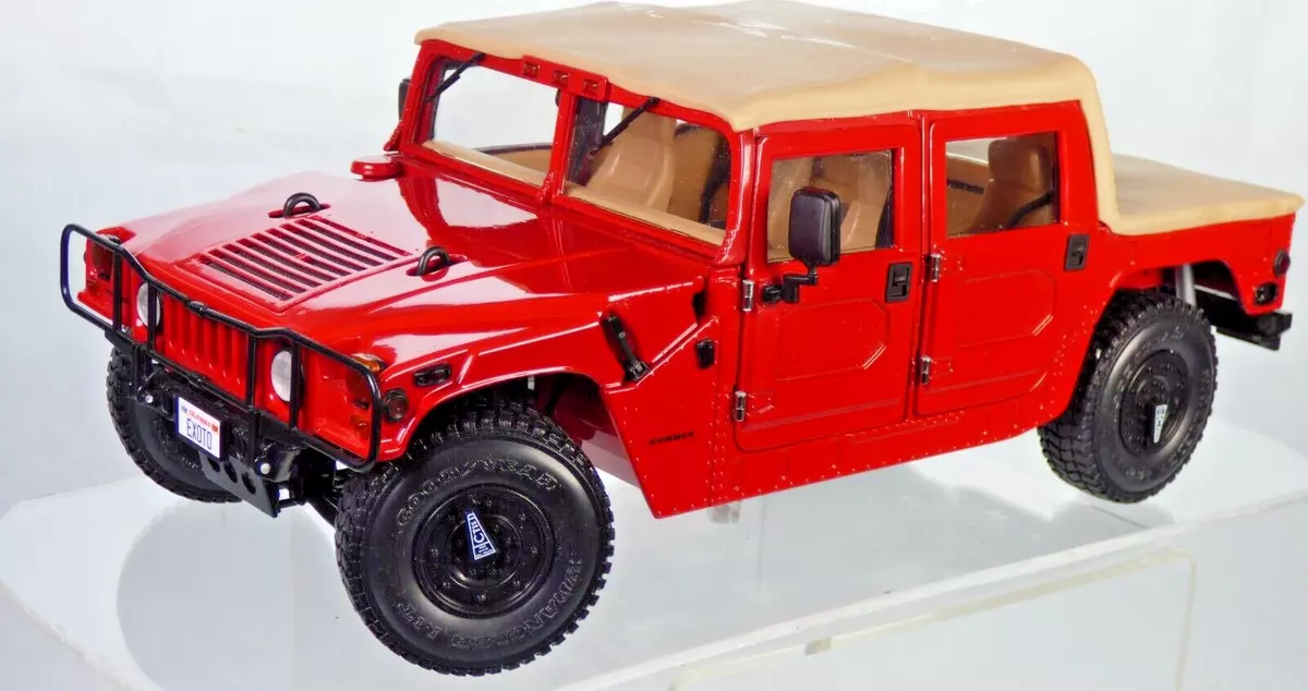 EXOTO HUMMER Arnold Schwarzenegger H1 OFF ROAD TOY CAR Rare BESPOKE DETAIL 1 18