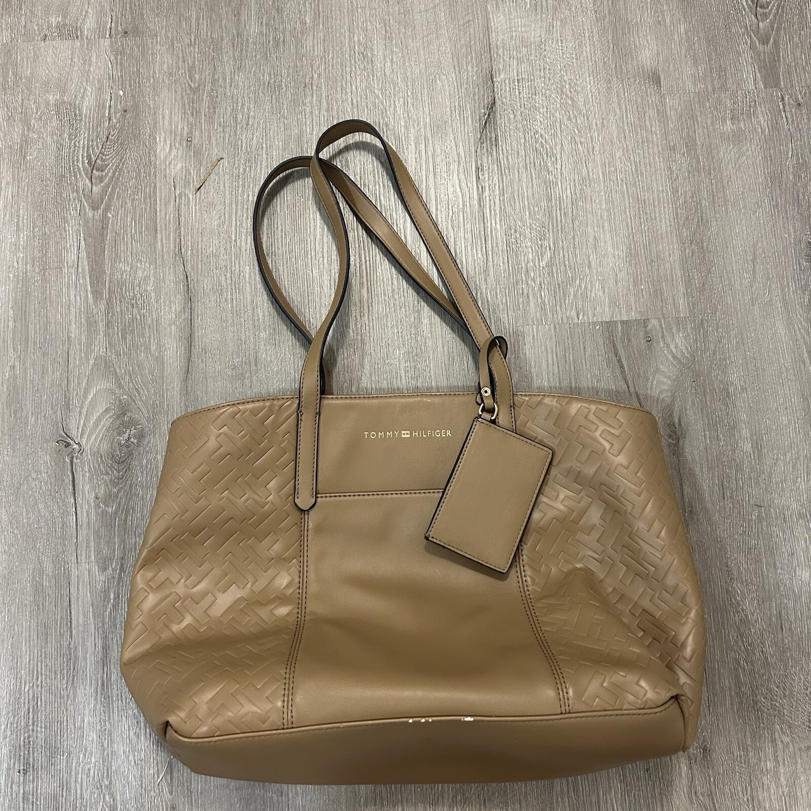NWOT Tommy Hilfiger Carmel Tote Bag in Brown Leather