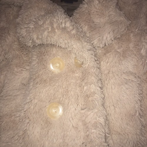 Baby Gap faux fur Coat color beige size 4-5 - Picture 2 of 7