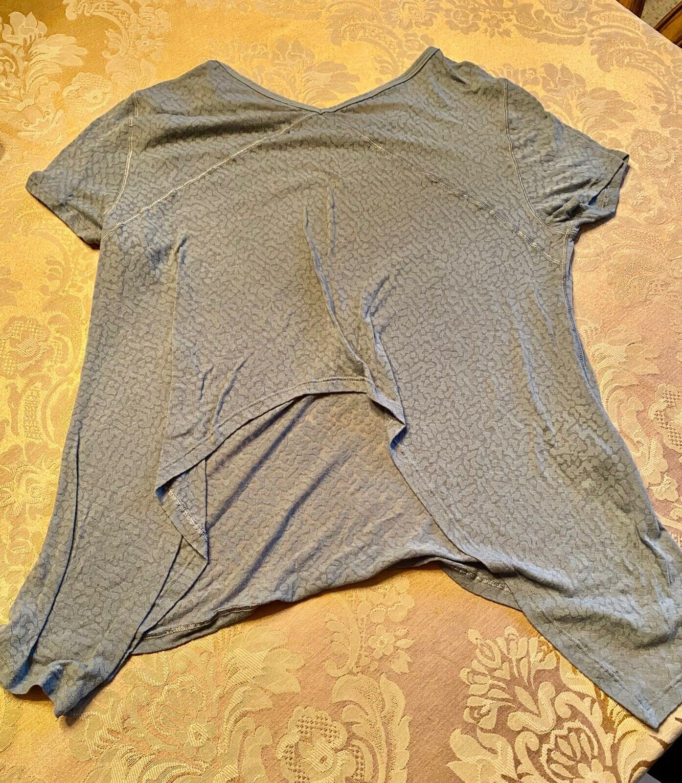 Lululemon Loop Around Tee EUC Size 2, dusty blue … - image 2