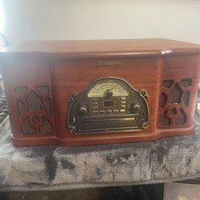 Electrohome Wellington retro music system record player