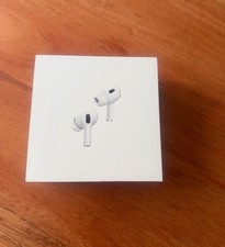 Apple AirPods Pro 2. Gen. mit MagSafe Lightning NEU