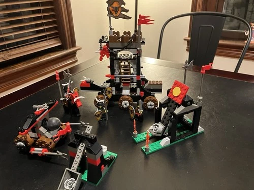 Lego Castle #6096 “Bull’s Attack” (2000), Used, Very Good Cond., Complete Set