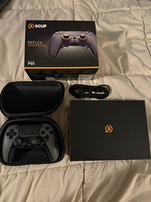 SCUF Reflex PS5 Controller Gray/Black Wireless/Wired w/ Case & 8ft Cable