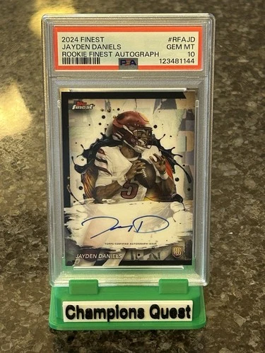 2024 Topps Finest Jayden Daniels Auto PSA 10