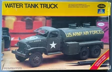 Testors Italeri 855 Water Tank Truck 1:35 Scale U.S. Army Air Forces Model Kit