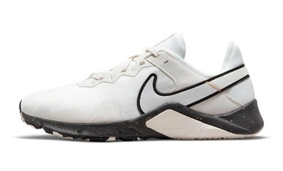Womens Size 7.5  NIKE LEGEND ESSENTIAL 2 PRM WHITE TRAINING GYM CZ3668-100