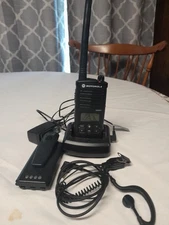 Motorola walmart,rdm2070d radio