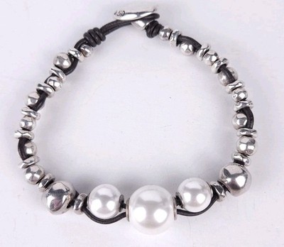 アクセサリー fifth Silver Beaded Bracelet Uno De 50 Leather Corded Faux Pearl Silver Plated 8