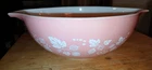 Pyrex Pink Gooseberry Cinderella Mixing Bowl 444 4QT Nesting Bowl Vintage EUC