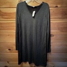 LOFT Gray Casual Midi Sweater Dress with Long Sleeves and V-Neck