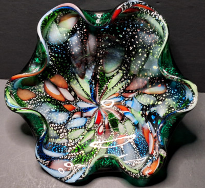 1960s AVeM Fratelli Toso Murano Art Glass Bowl/Ashtray Brilliant Emerald Green