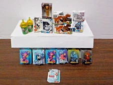 C0909 Zuru Mini Toy Brands "Star Wars, Fingerlings, Etc." Mixed Mini Brands Lot