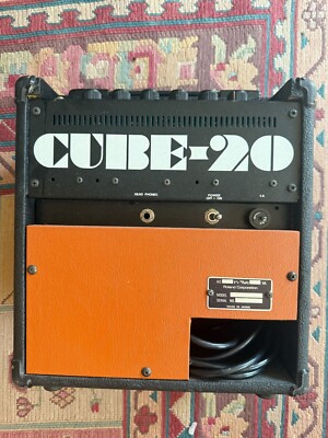 Vintage Roland Cube-20 Guitar Amp – Compact + Great Tone Vintage Roland Cube-20 Guitar Amp – Compact + Great Tone