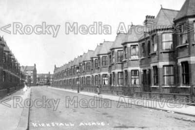 sqq-5 Street View, Kirkstall Avenue, South Tottenham, London. Foto
