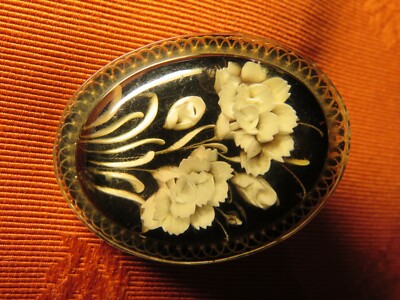 Broche Vintage Art Déco - Laiton Et Lucite Avec Inclusions - Pièce Ancienne Et Unique