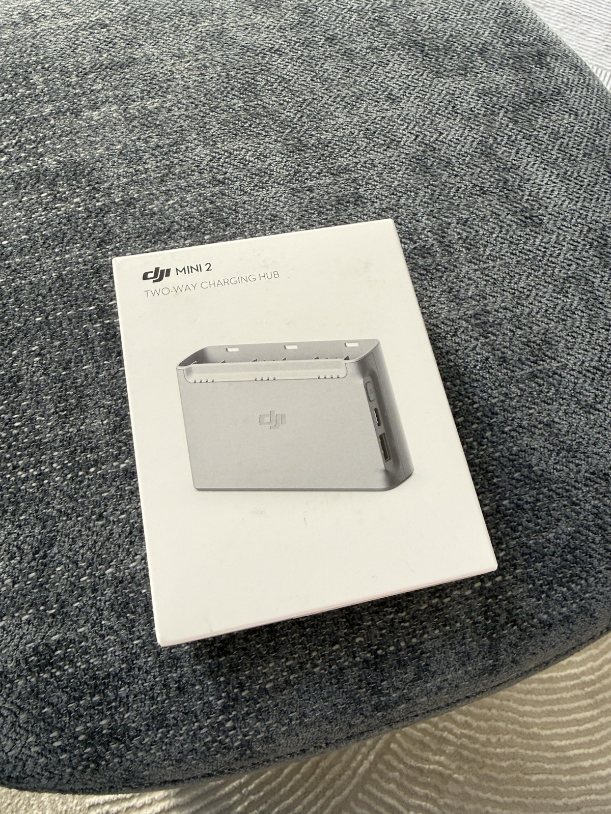 DJI 3-Battery Two-Way QC and USB PD Fast Charging Hub with Intelligent LED