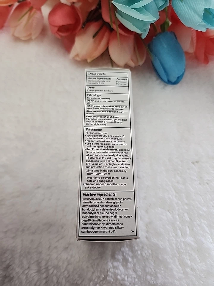 ORIGINS PRETTY IN BLOOM SPF20 Long Wear Foundation Shade 610 Deep Neutral - Image 2 of 4