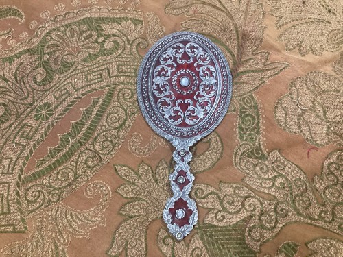 Stunning Vintage Ornate Red & Silver Vanity Hand Mirror Intricate Detail-9.5'' - Picture 3 of 8