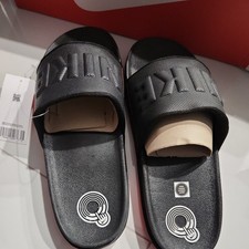 Nike OffCourt Men Slides. Size 11. Brand New
