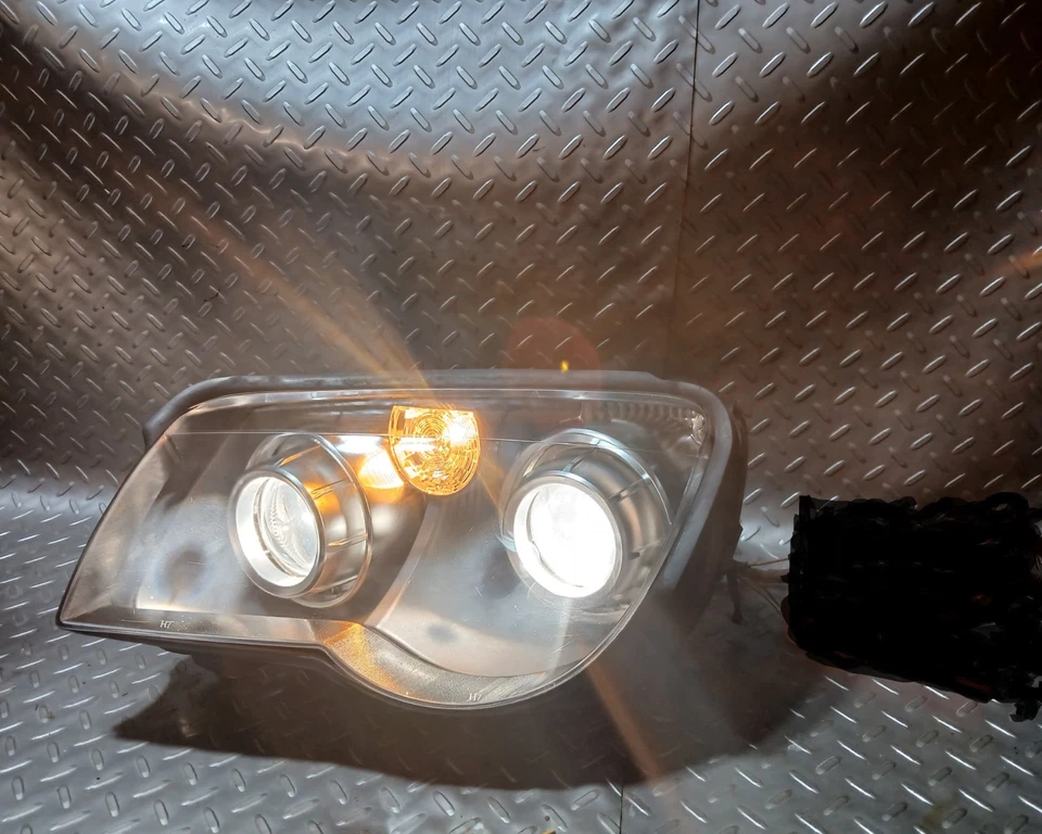 2004-2006 OEM CHRYSLER CROSSFIRE DRIVER IZQUIERDA LH MONTAJE DE LÁMPARA DE CABEZA Foto 2 de 4