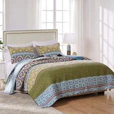 Shangri La 3 Piece Bedding Set Full Queen Quilt and Pillow Shams Cottonnn