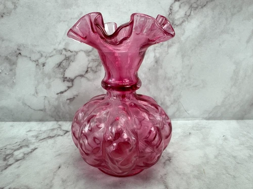 Vintage Fenton Cranberry Glass Optic Melon Ruffle Edge Vase 6" Tall