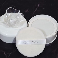 Oscar de La Renta Perfumed Dusting Powder 3 oz Sealed with Puff