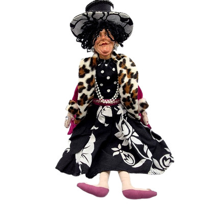 KATHERINES'S COLLECTION WAYNE KLESKI BEAN SHELF SITTER DOLL ''MAE'' ~ 17'' GRANDMA