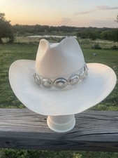 Resistol Women s 7 1/4 Cowboy Shantung Panama Straw Self Conforming Conch Band