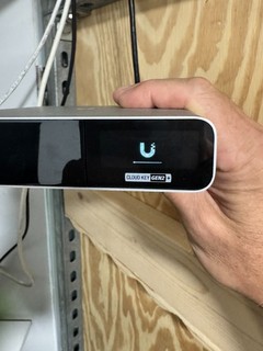 Controlador de red Ubiquiti UniFi Cloud Key Gen2 Plus UCK G2 PLUS Sin unidad