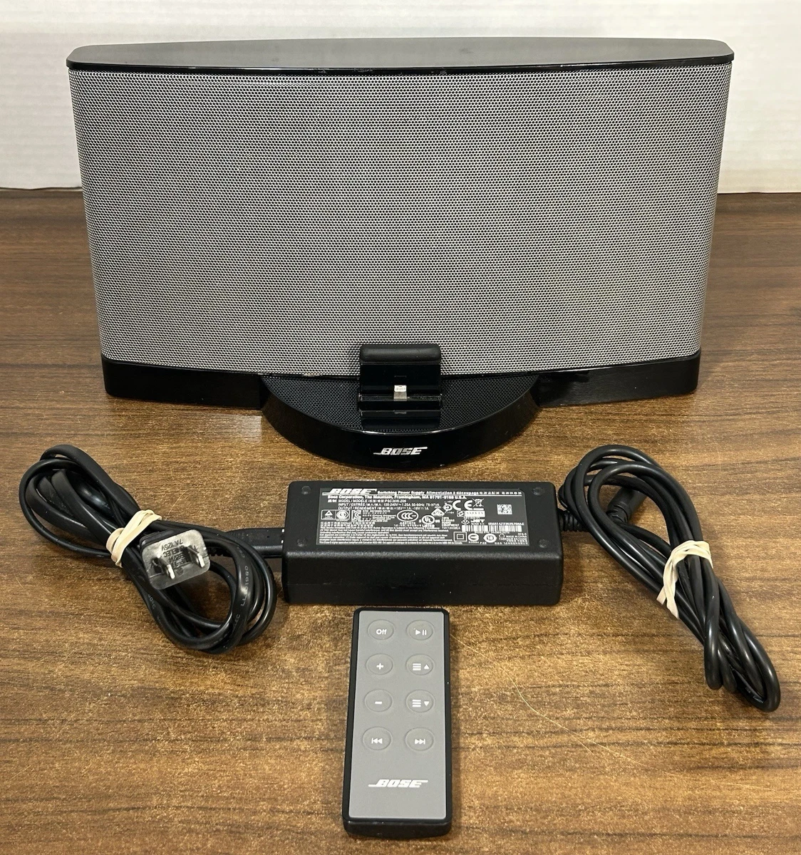 Audio Player Bose SoundDock Series III Docks & Mini Speakers for