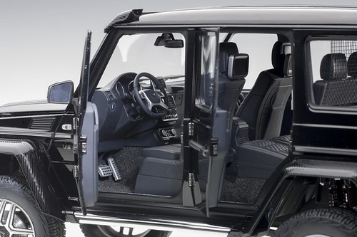 MERCEDES-BENZ G500 2 SQUARED 4X4 GLOSS BLACK 1:18 AUTOART 76317 NO LONGER MADE - Picture 14 of 17