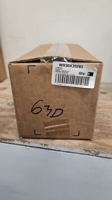 *NEW* Genuine OEM GE Refrigerator Icemaker WR30x30097