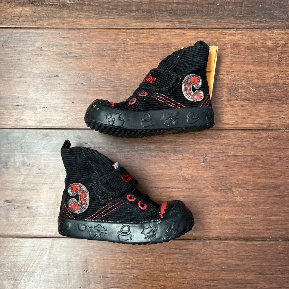 婴儿蹒跚学步的婴儿男孩棕色和黑色灯芯绒靴,尺寸 4 5 6 7 8 9 — 第 2/4 张图片