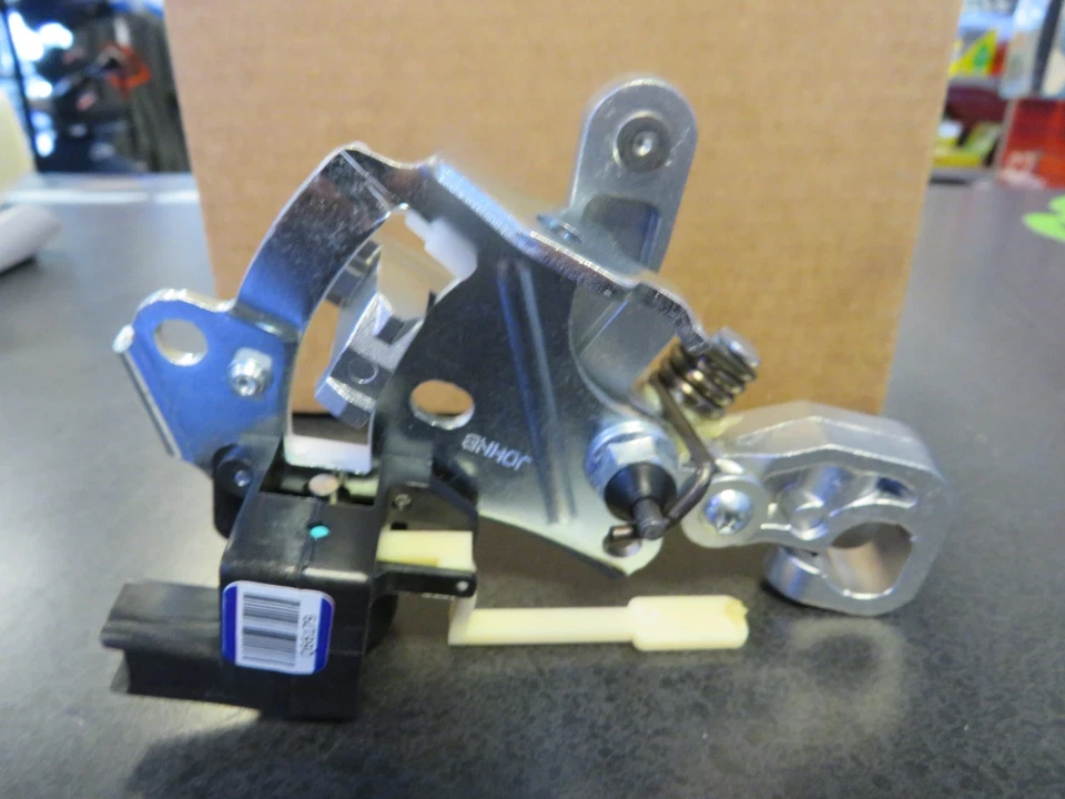 DODGE RAM 3500 4500 5500 Gearshift Bracket NEW OEM MOPAR - Image 2 of 4