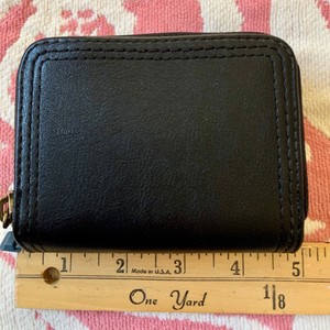 universal thread wallet