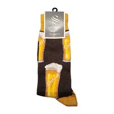 New Socksmith Mens Sz 10-13 Novelty Crew Socks Gold Salud Drinking Socks NWT.