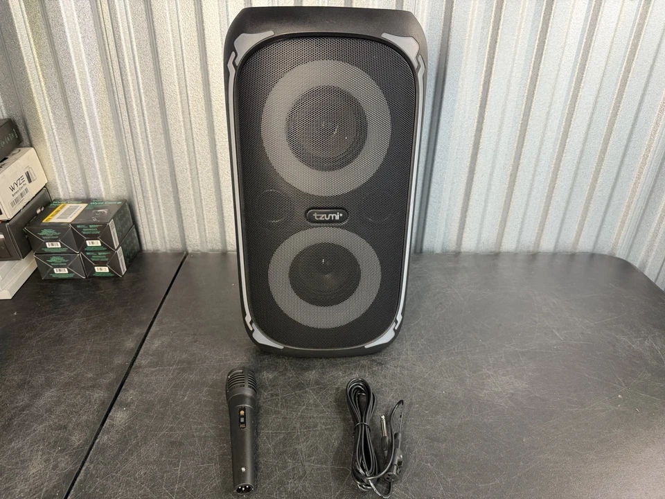 Altavoz para sitio de trabajo Tzumi Super Bass Bluetooth 5.1 - Luces LED - Nuevo Foto 2 de 4