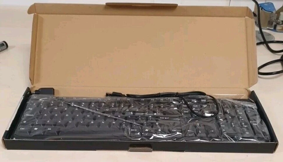 Usb/ps2 Combo Keyboard - Image 2 of 4