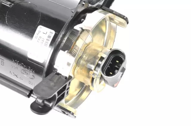 Faro antiniebla delantero del lado del conductor GM 94708773 genuino Foto 2 de 4