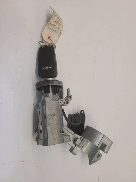 Interruptor de encendido GMC TERRAIN 10-15 con llave OEM Foto 3 de 4