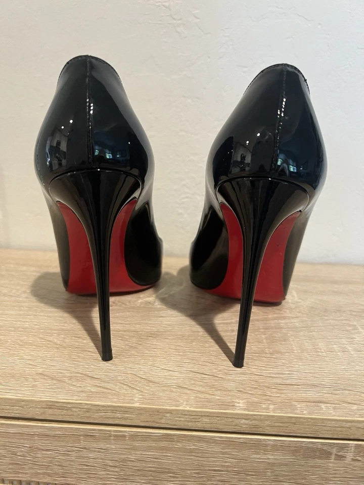 100% 正品全新女式 LOUBOUTIN PIGALLE FOLLIES 黑色 100 PUMPS/HEEL US 9 — 第 4/4 张图片