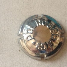 Capsule de champagne POL ROGER & C° estampée (31. quart acier)