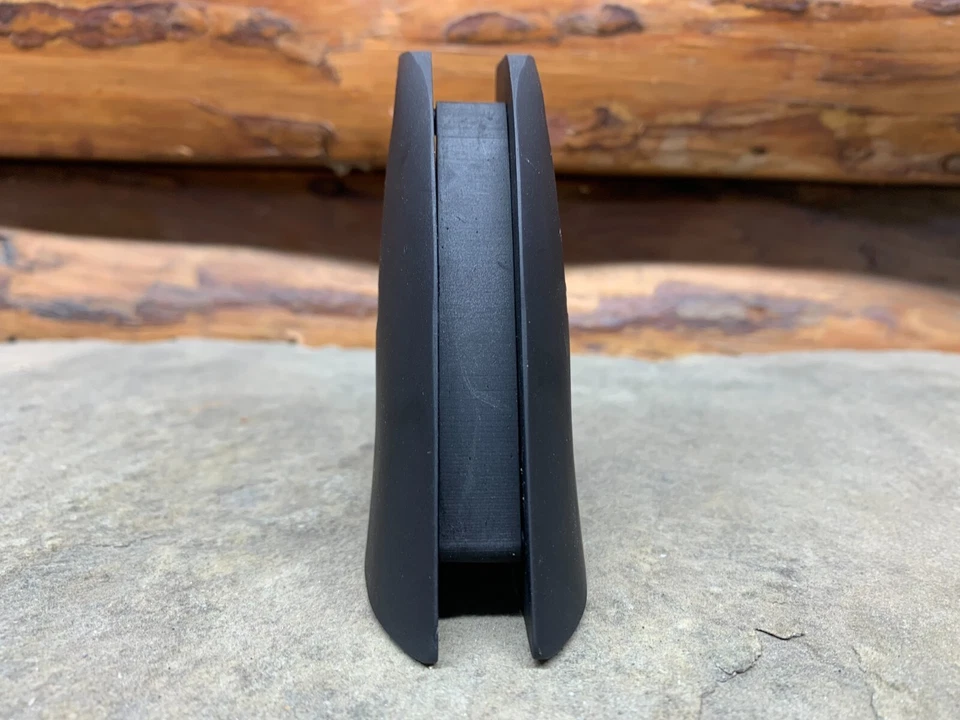 Empuñaduras Uberti Cattleman Taylors & Co. 1873 SAA negras asas lisas resina polímero Foto 3 de 4