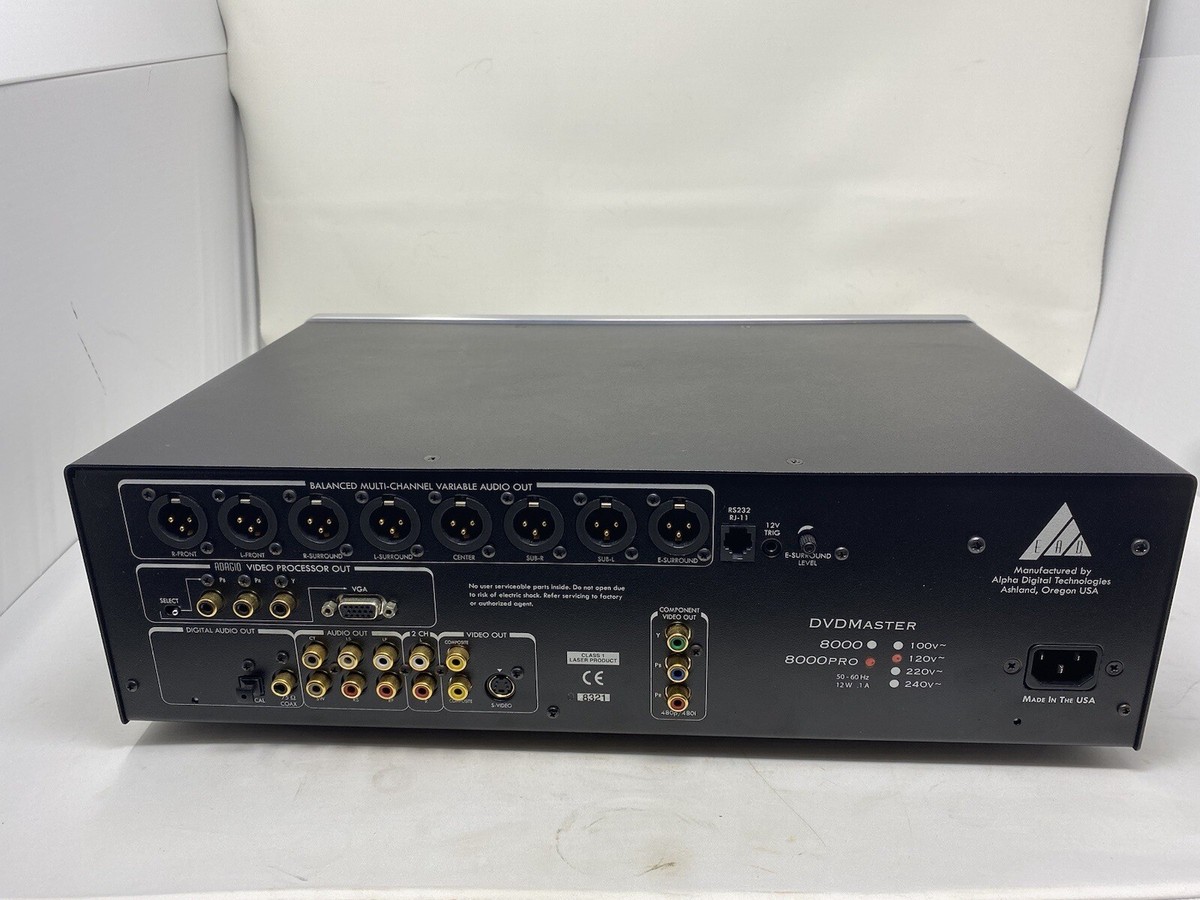 Préampli EAD Theatermaster 8000 - Enlightened Audio Designs