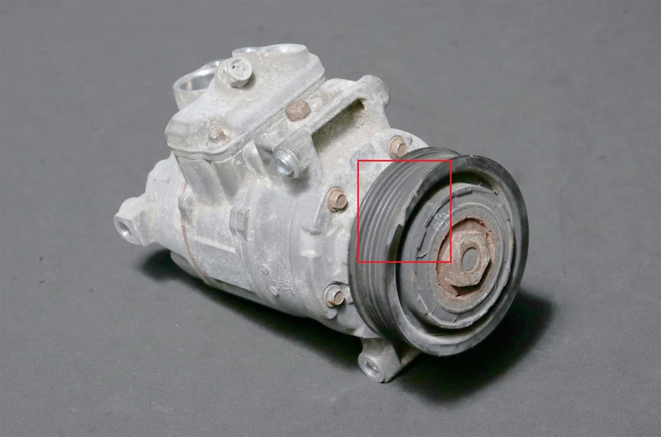 8K0260805E Audi A4 8K A5 8T 8F Q5 8R 4 Cyl TFSI 2.0TDI Air A/C - Image 2 of 4