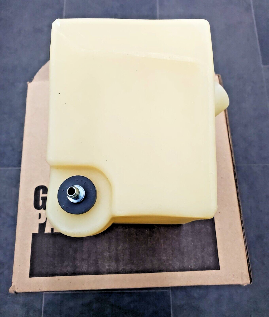 邦楽 think tank eatone 12inch A028T844 NEW GENUINE ONAN COOLANT EXPANSION TANK OEM RV 130-4322