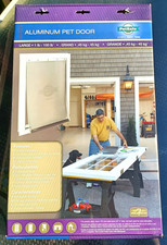 PetSafe White Aluminum Large Dog/Cat Door for Entry door HPA11-11600 NEW