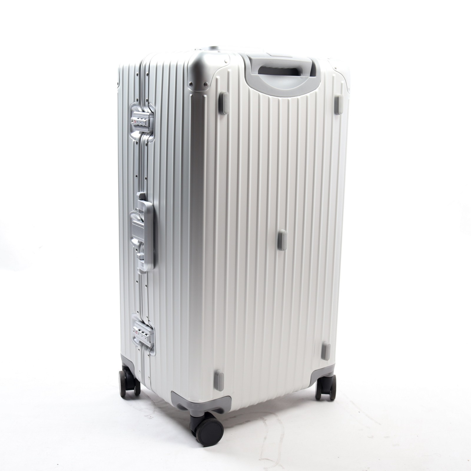 26"" Premium Full Aluminium Suitcase Trunk Style Check In Spinner Case - Silver
